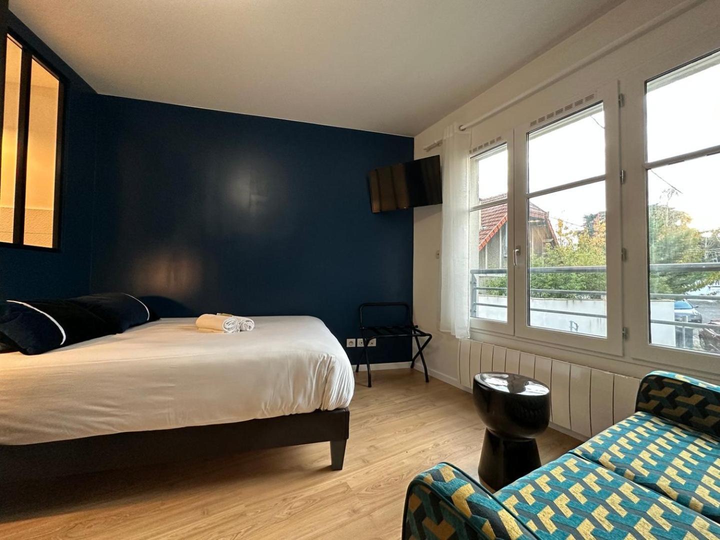 C Le 15 - Studio Cosy Avec Parking Chartres Bagian luar foto